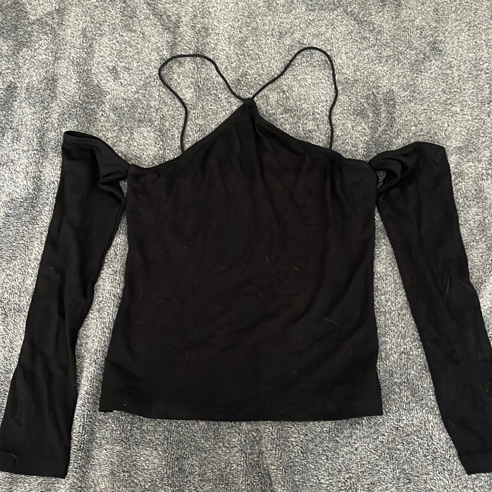 M SHEIN  off the shoulder front cross strap long sleeve